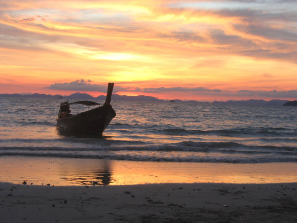 /exotika/!Thajsko/!Thajsko Foto/Krabi-lod.jpg